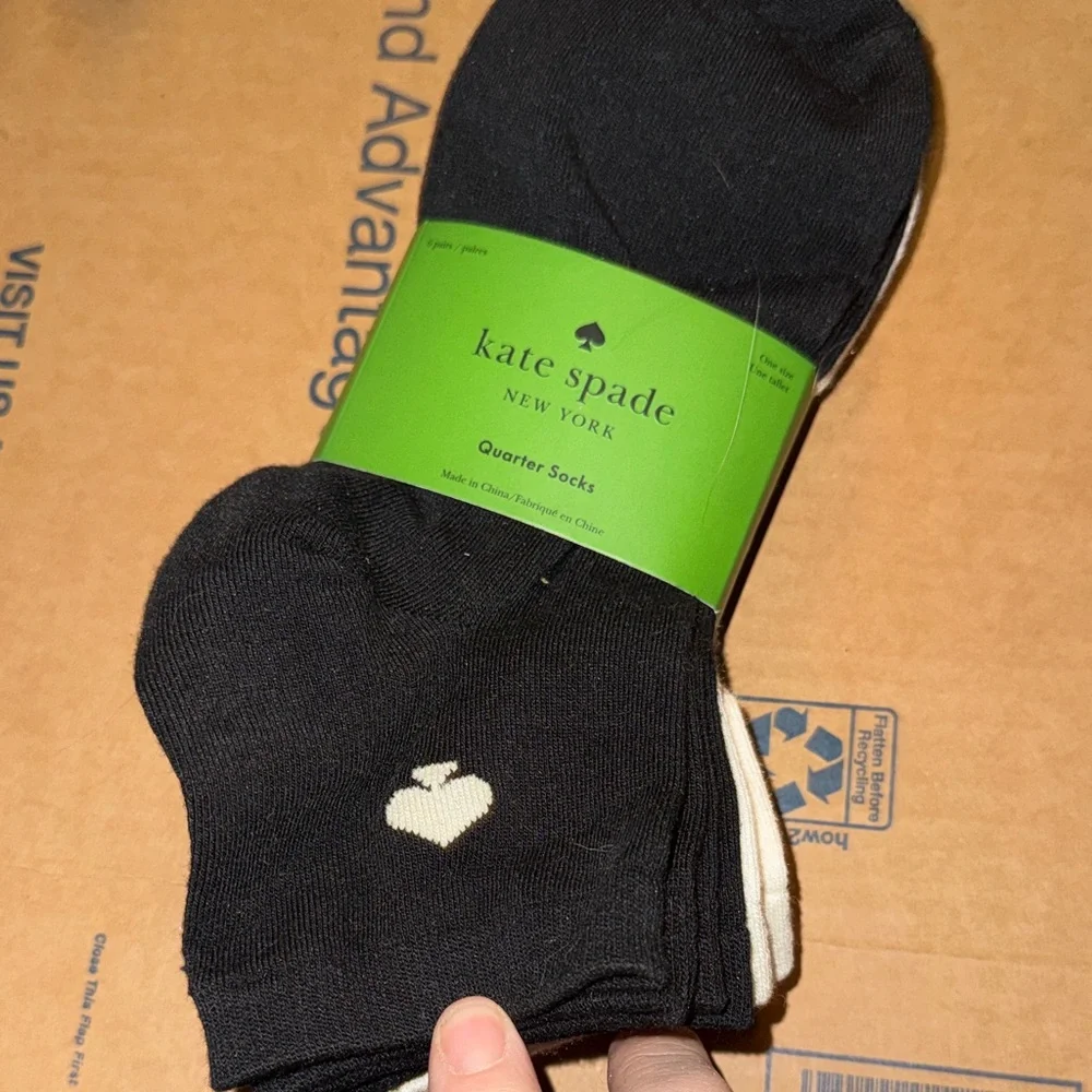 Kate Spade Black and White Quarter Socks 6 pack
